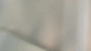 00后纹身妹,脱了衣服D罩杯