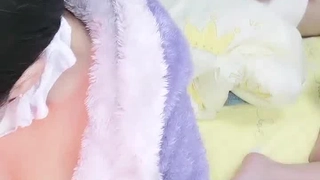 無碼-甜美學生妹年青乳房就是Ｑ彈小穴緊又嫩