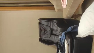 Small4k视频特色Lana Small照顾她兴奋的男孩