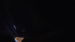 【奇葩爆料】美女拍摄私房照被猥琐摄影师借机揩油摸B~小哥非要