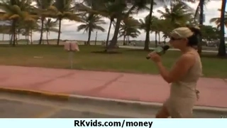 美艳包租婆（下面看黑人完整版和联系方式）黑人小哥操国内少妇，屌大人猛